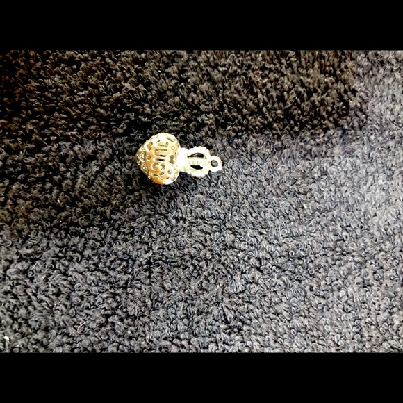 Authentic Juicy Couture Woman’s Earring Extension - Picture 3 of 3